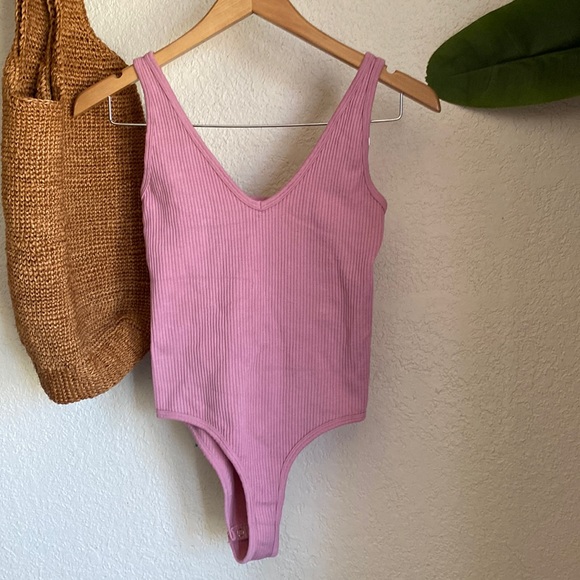 Aura Tops - Aura Stretch Bodysuit - Ribbed Pink